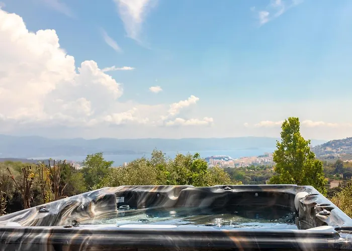 Casa Lc Chambre2 Vue Jacuzzi Gæstehus