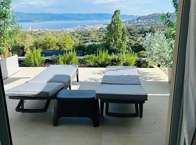 Gæstehus Casa Lc Chambre2 Vue Jacuzzi Ajaccio (Corsica)