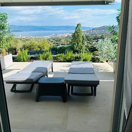 Guest house Casa Lc Chambre2 Vue Jacuzzi Ajaccio (Corsica)