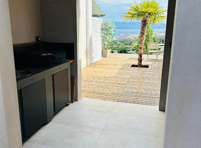 Casa Lc Chambre2 Vue Jacuzzi Guest house Ajaccio (Corsica)